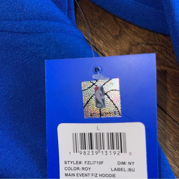 NWT New York Knicks NBA zip up hoodie sweatshirt
Official NBA gear - Picture 2 of 3